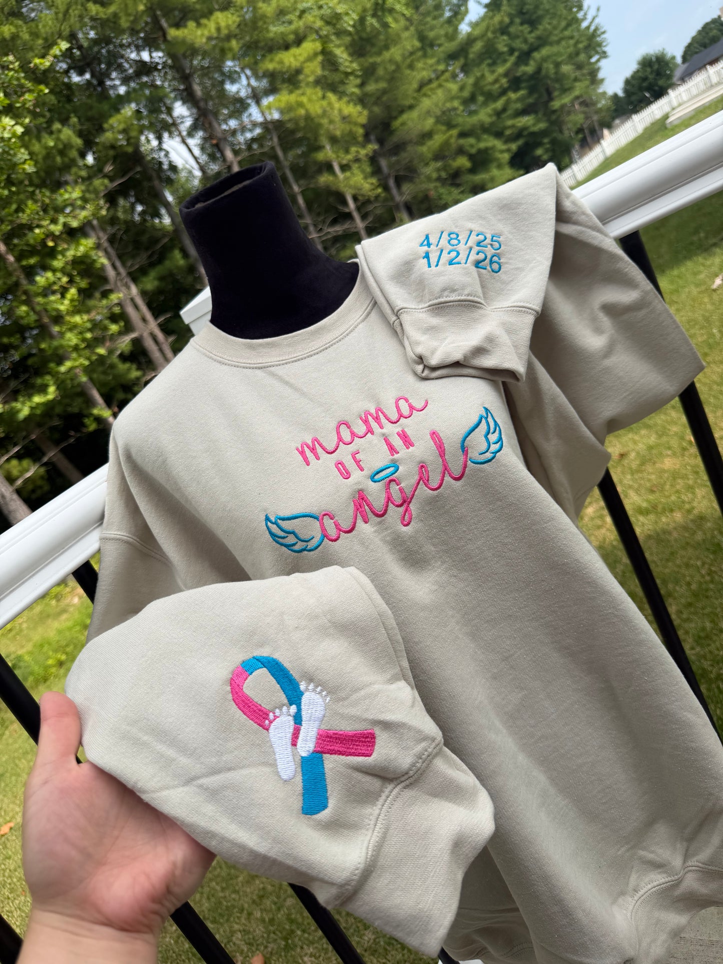 Angel Mama Sweatshirt 🕊️