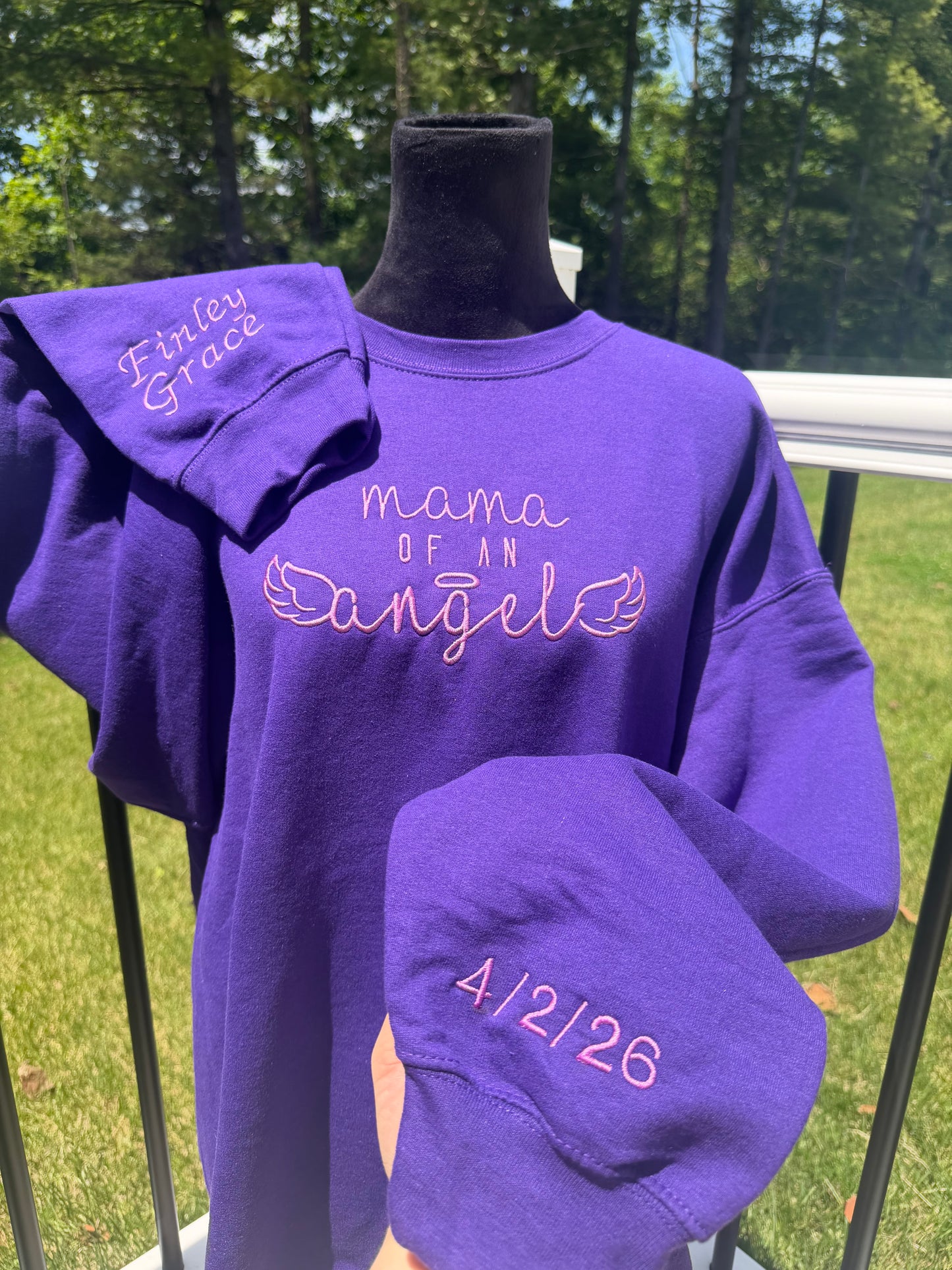 Angel Mama Sweatshirt 🕊️