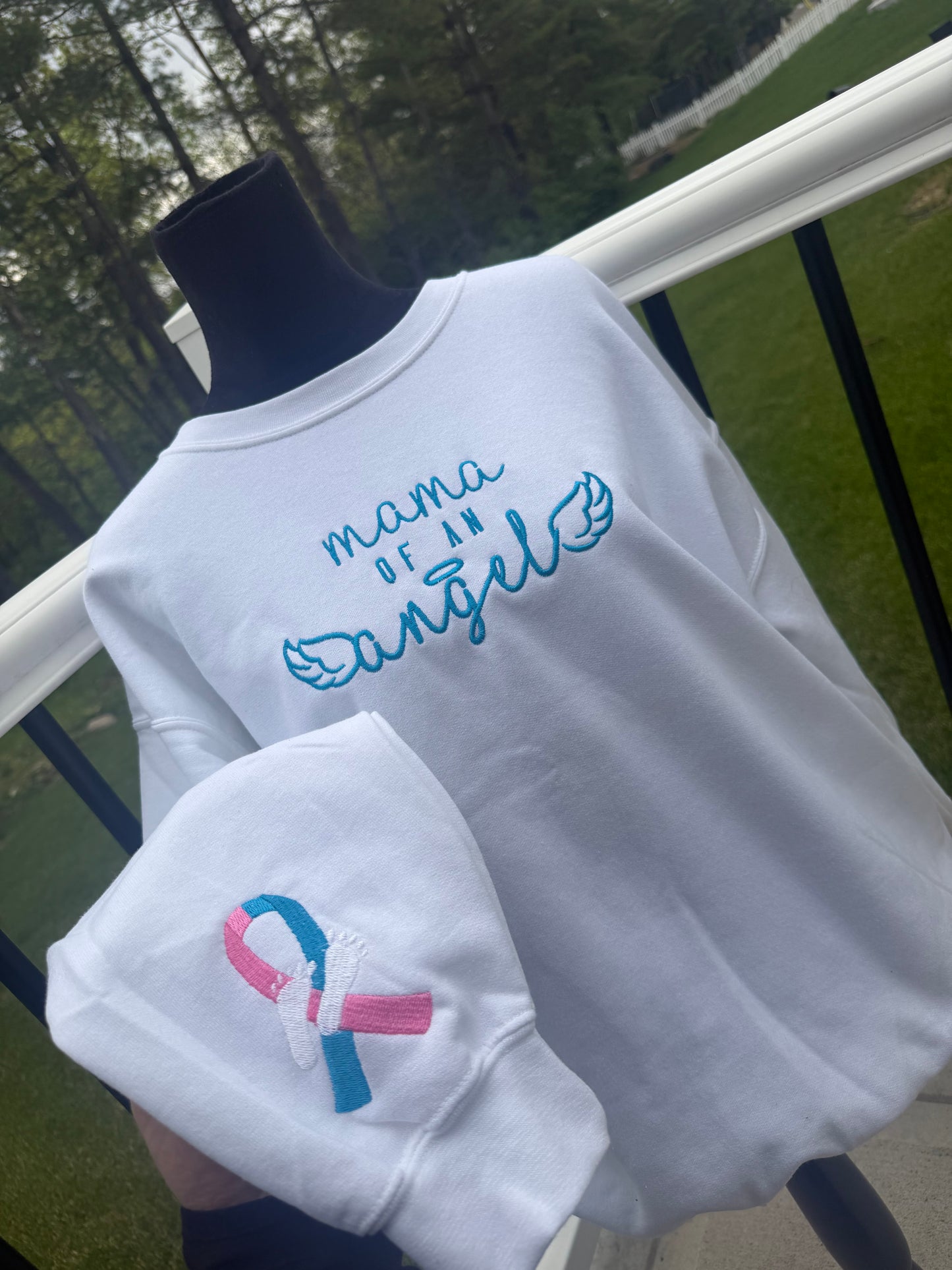 Angel Mama Sweatshirt 🕊️